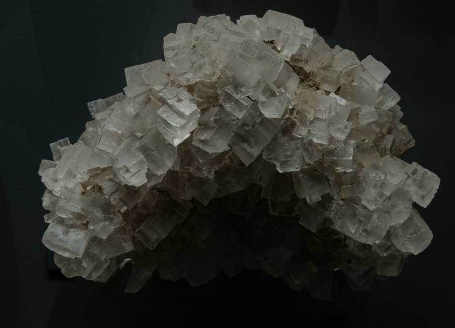 Low-VOC raw materials